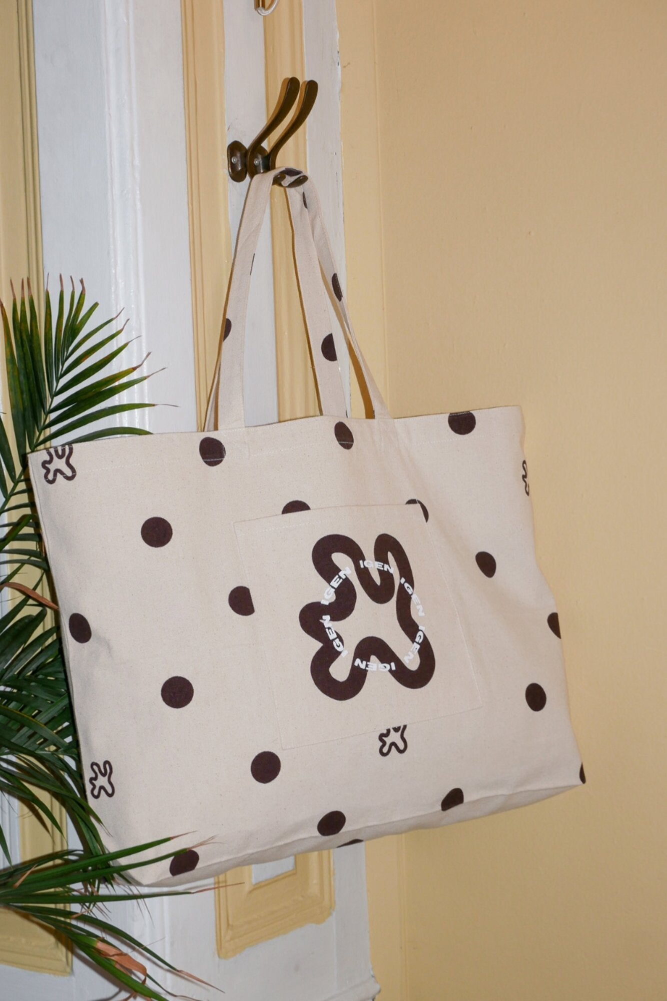 Signature shopper - Brown Dots